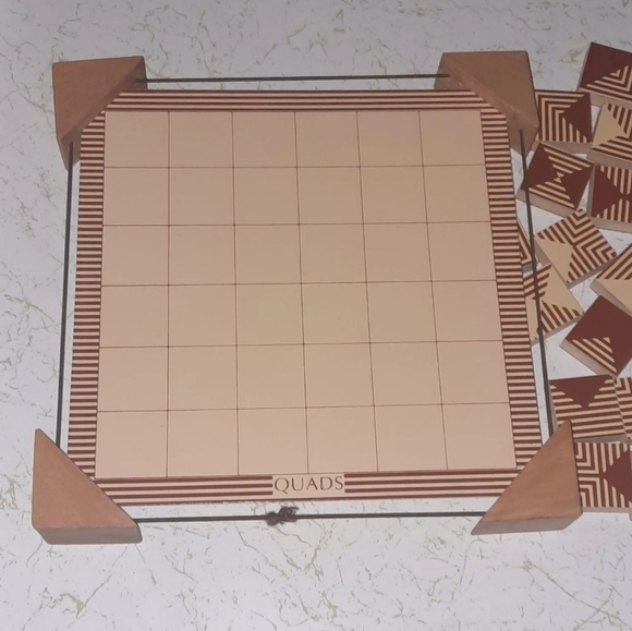 2007 Quads Magnetic Game Replacement Piece - Picture 2 of 7